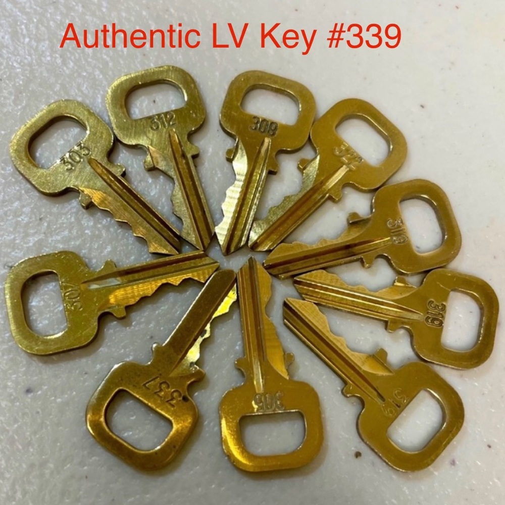 💯 Auth LV Spare Key #339